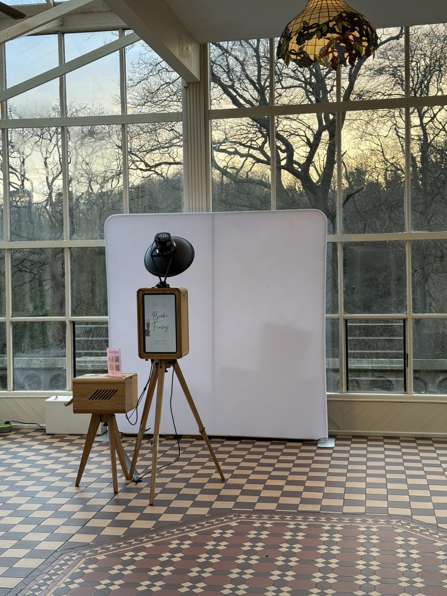 Photo booth hire in Cheshire & Manchester
